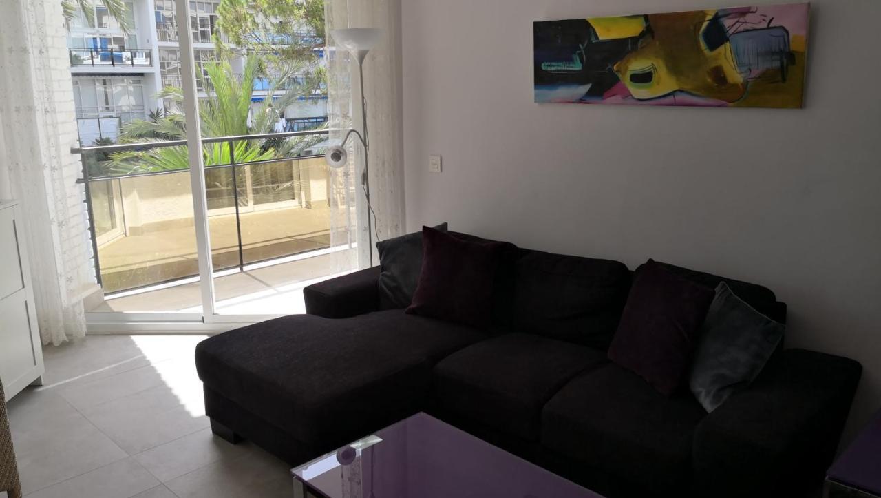 Apartment Skol 320c By Completely